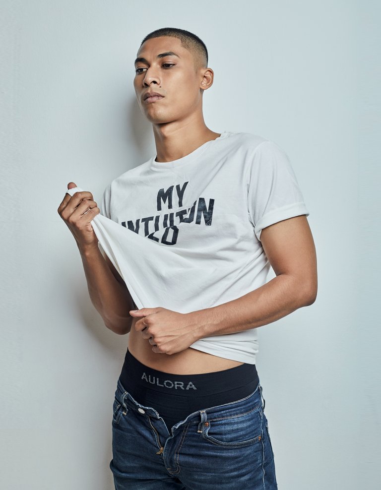 aulora-boxer-01-768x988-1